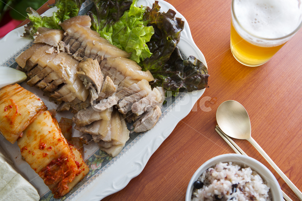 음식,보쌈,한국음식,요리,식당,음식,식재료,요리,food,cook,meal,dishes,food reserves,육류,고기,meat,한식,한국음식,한국요리,korean food,korean dishes,korean meal,korean cook
