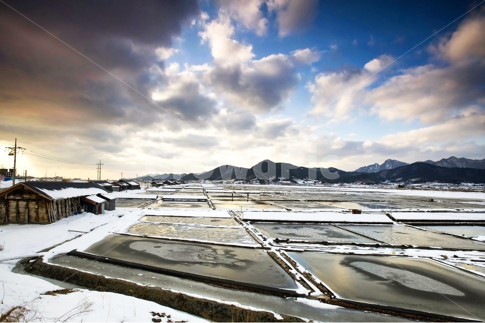 곰소염전,변산반도,시골풍경,눈내린염전,전라북도,겨울,계절,winter,season,자연,풍경,nature,landscape,시골,마을,country,rural,town,산업,industry,industrial,outdoors,옥외