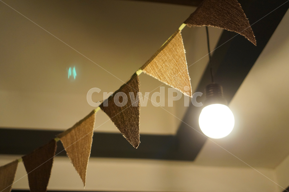 조명,카페,가렌드,인테리어,천장,전구,인테리어,실내디자인,interior design