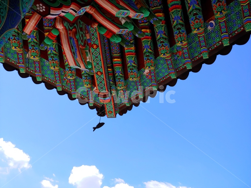풍등,하늘,누각,단청,풍경,동양,한국적인,한국전통,한국문화,korean traditional,korean culture,건축물,건물외관,exterior,building,structure,architecture,construction