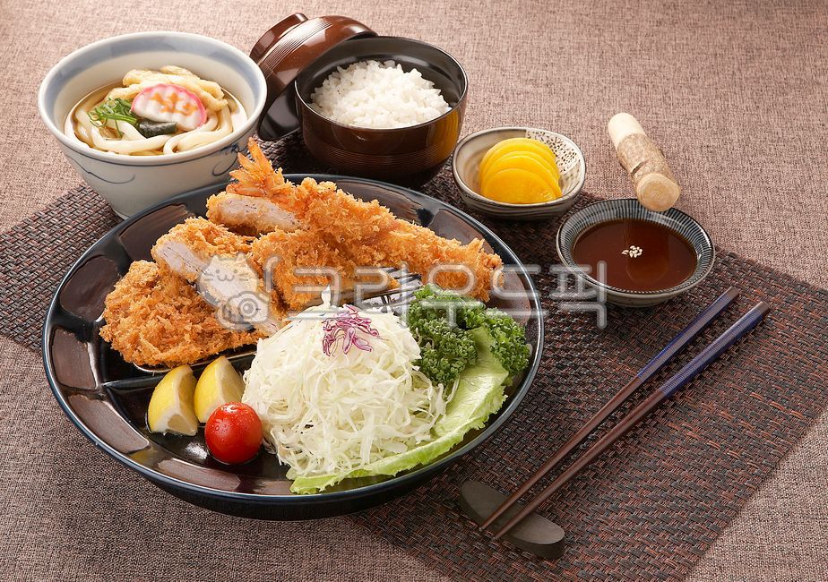 meal,rice dishes,Japanese set meal,Japanese food,fried food,udon,pork cutlet,pork cutlet set meal,rice