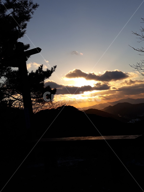 산행,노을,저녁,구름,해