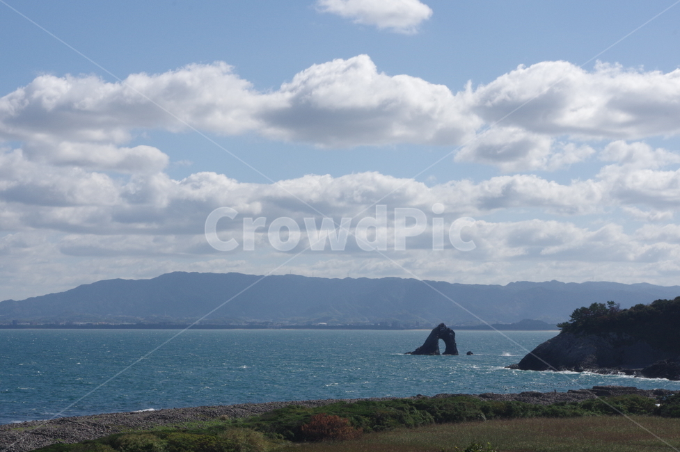 아이노시마,하늘,뭉게구름,구름,바다,섬,sky,sea,자연,풍경,nature,landscape,land,땅,outdoors,옥외,water,물,ocean,대양,shoreline,해안선