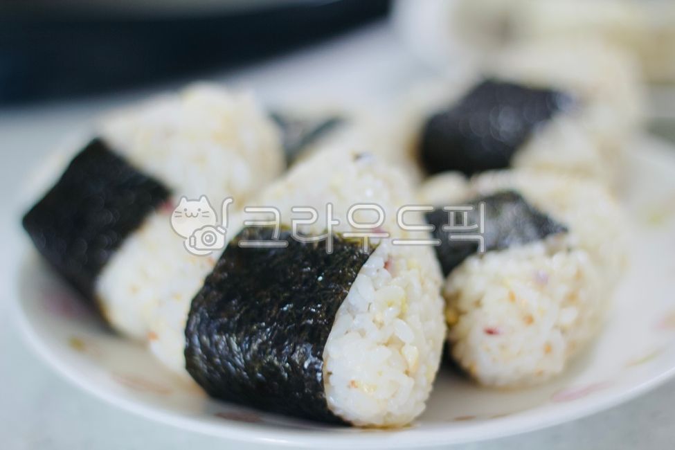 주먹밥,삼각김밥,음식,밥,food