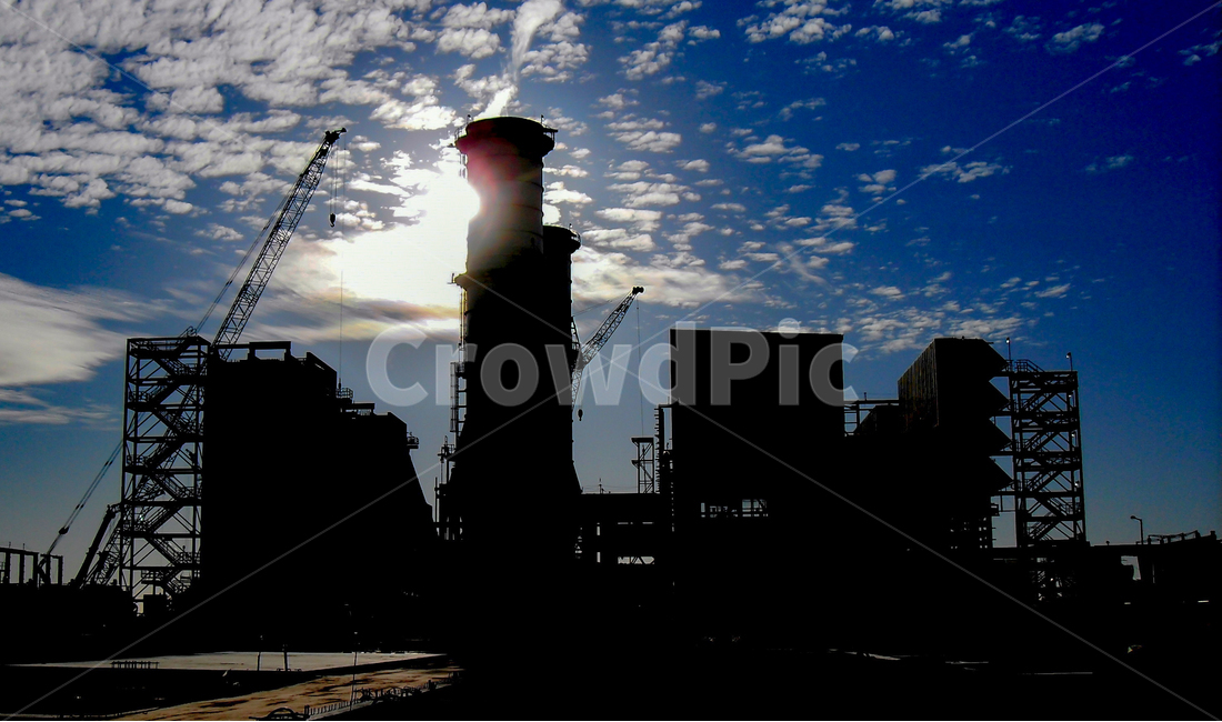 건설,현장,중장비,발전소,실루엣,굴뚝,여명,크레인,실루엣,그림자,silhouette,shadow,산업,industry,industrial,제조업,manufacturing business,manufacturing industry