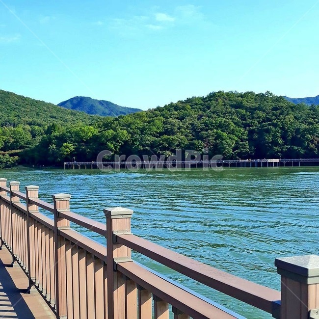 물,water,호수,난간,자연,산,풍경,railing,banister
