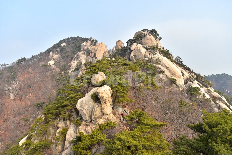 도봉산,풍경,자연,국립공원,서울,도심지,명산,겨울,힐링,산행지,국내여행,자연풍경,산사진,기암,바위,기암절경,Seoul,Korea,National,Park,비경,산행,등산,트레킹,100대명산,바위산,오봉,우이암,선만자,주봉,암릉,사진,감성,장관,조망,자연,풍경,nature,landscape,한국자연풍경,한국자연경관,korea nature landscape,cliff,낭떠러지,outdoors,옥외