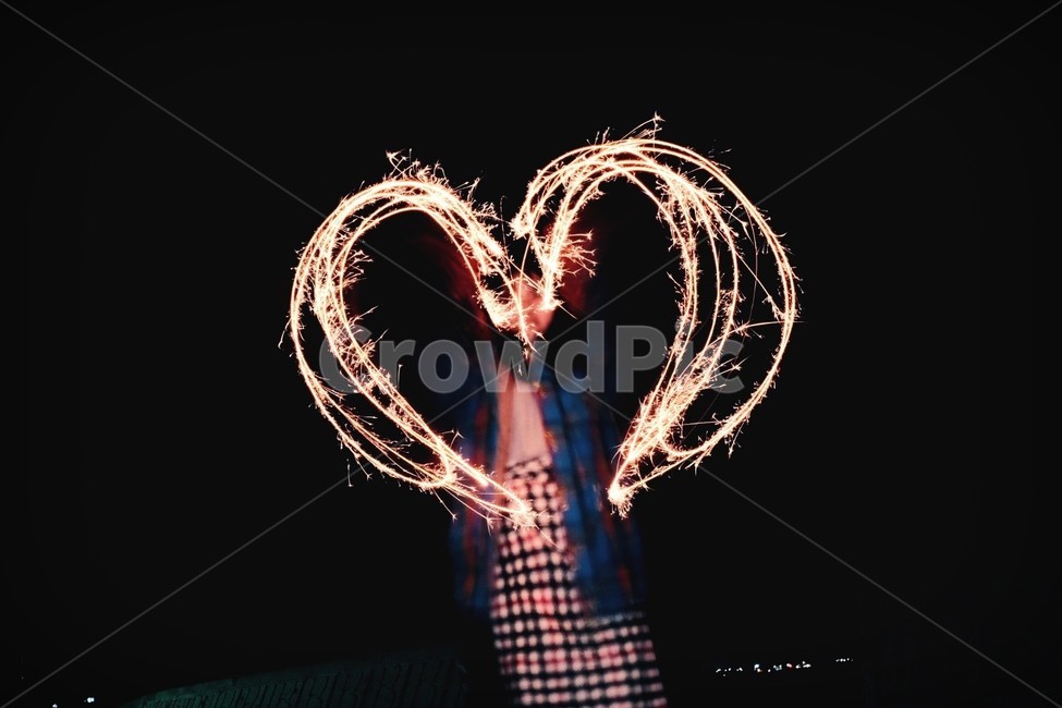 불꽃놀이,불꽃,하트,불꽃하트,배경,감정표현,기분,feeling,emotion,연출,컨셉,콘셉,direction,concept