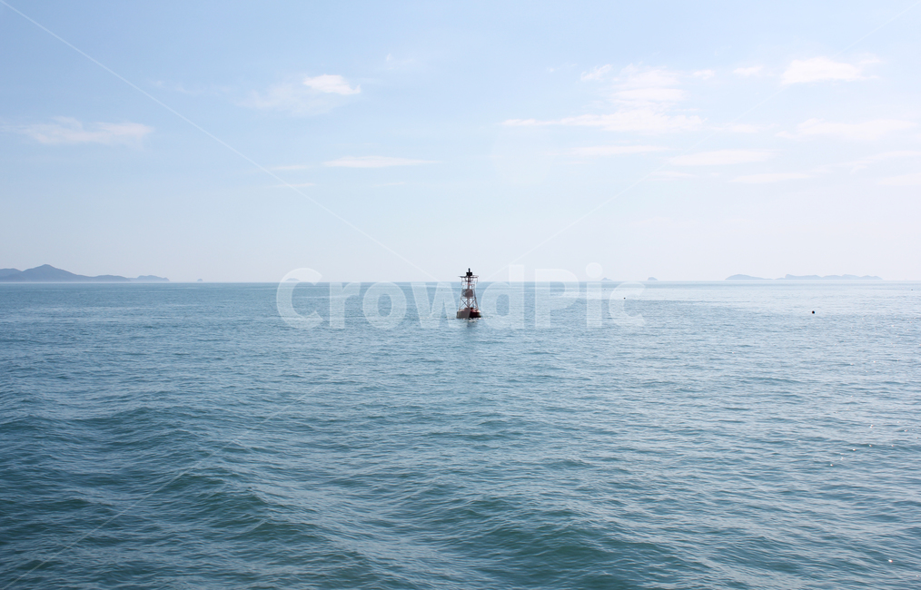 beach,blue,coast,coastline,day,far,island,mountain,nature,ocean,sea,sky,water,wave,하늘,파랑,블루,먼산,산,섬,바다,물결,푸른바다,풍경,자연,낮,파란색,물,바닷물,반짝임,부표,윤슬,자연,풍경,nature,landscape