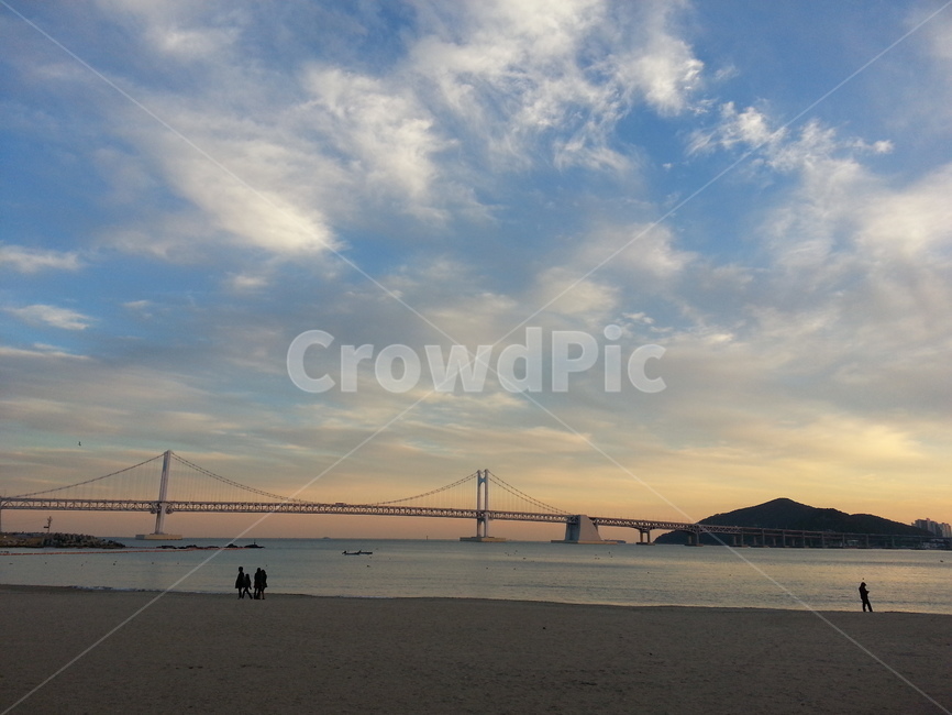 바다,노을,다리,해변,푸른색,구름,풍경