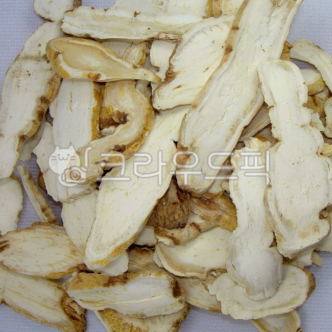 한방차,허브티,건강차,원물,말린,건조,하수오,하오수,백화수오