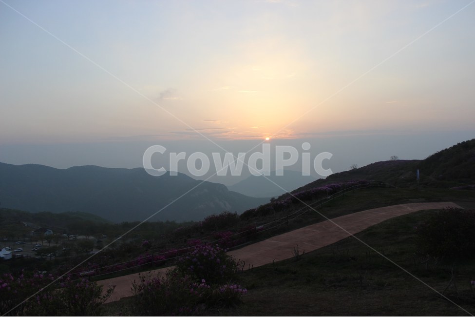 경치,자연,풍경,하늘,나무,봄,계절,spring,season,자연,풍경,nature,landscape,한국자연풍경,한국자연경관,korea nature landscape,outdoors,옥외,mountain,산,mountain range,산맥