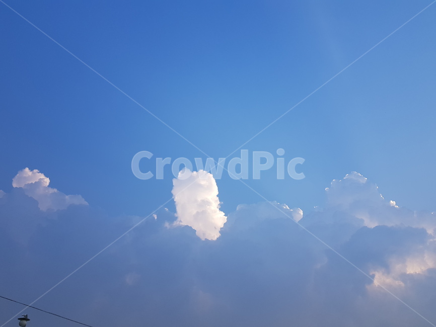 맑은,하늘,특이한,구름,하늘색,cloud,clear,suuny,light,skyblue,unusual,sky