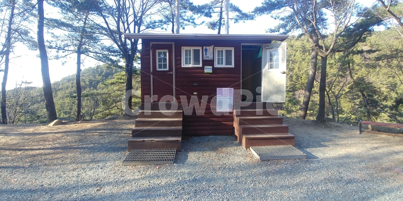 화장실,산속,숲,힐링,자연,자연친화