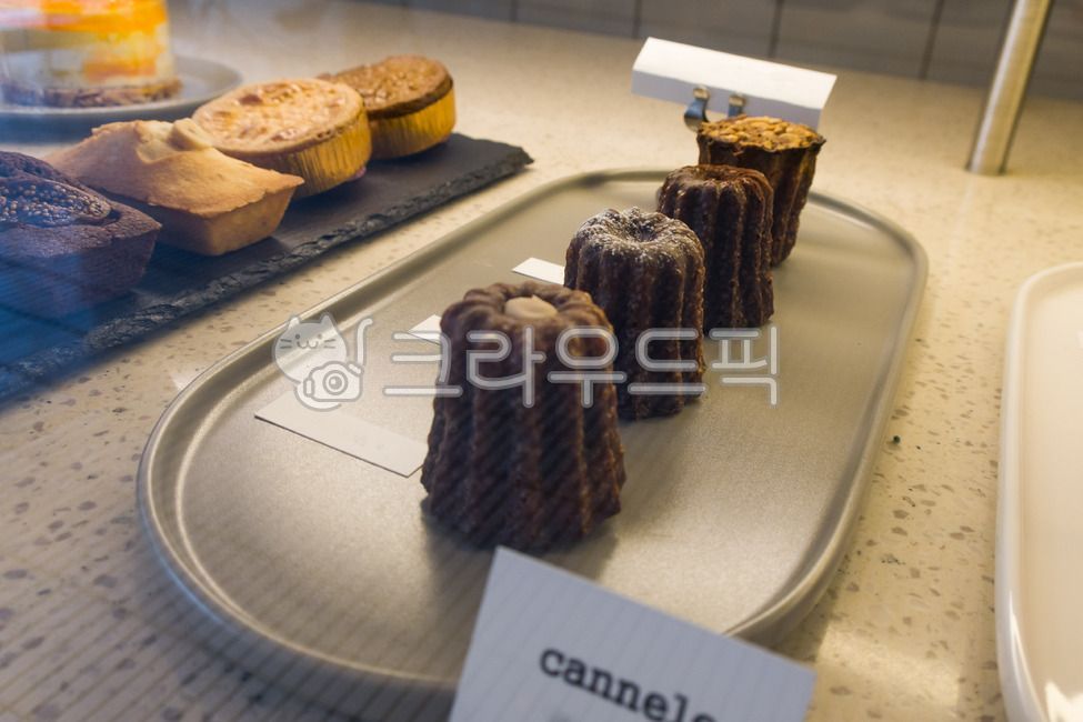 cafe,cookie,dessert,bakery,snack,Baked snacks,canel,Choco,food