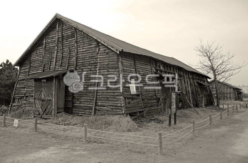 saltern,Sorae Salt Warehouse,storage,Japanese occupation,salt warehouse,Sorae