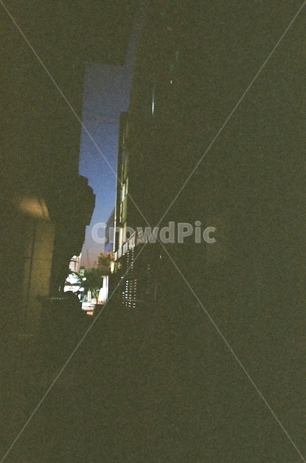 필름,필름사진,밤,빛,골목,감성,film,analog,naturaclassica,도시,풍경,city,landscape,골목길,alley,감성,sensible,feeling