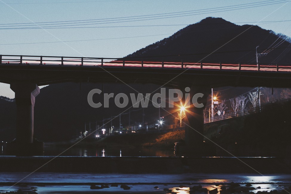 building,건물,bridge,다리,강,river,sunset,노을,저녁,시골,산