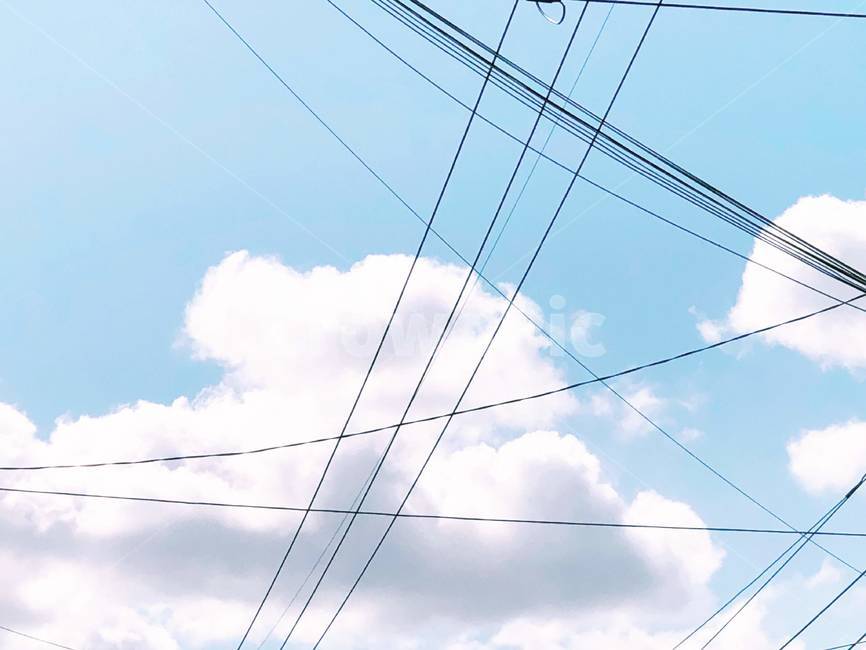 색감,구름,cloud,color,sky,blue,하늘,전깃줄,자연,풍경,nature,landscape,cable,케이블,power lines,전력선,electric transmission tower,송전탑