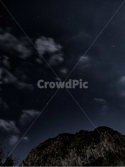 nature,자연,outdoors,옥외,제주,jeju,밤하늘,nightsky,night,밤,별,star,별밤,starrynight,starrysky,별이빛나는하늘,산방산,오름,orum,자연,풍경,nature,landscape,야경,밤,nightscape,night