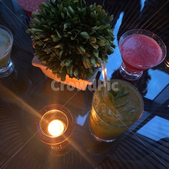 칵테일,술,알코올,alcohol,cocktails,vodka,bar,촛불,라임,칵테일바,루프탑바,모히토