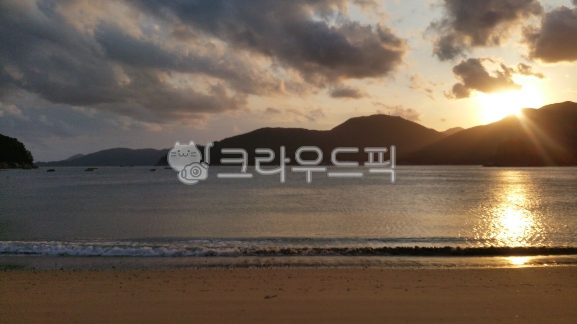 Geoje Island,beach,sandy beach,seaside,uninhabited,sunset,sunset,geojeisland,beach,noman,sunset,sea,sea