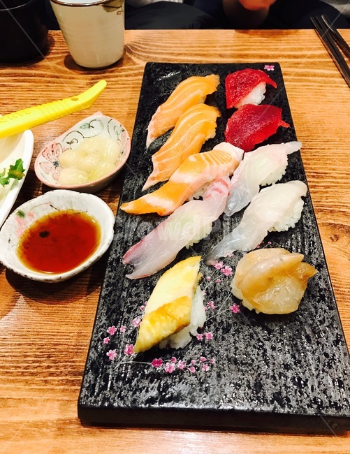 먹방,음식,외식,스시,일식