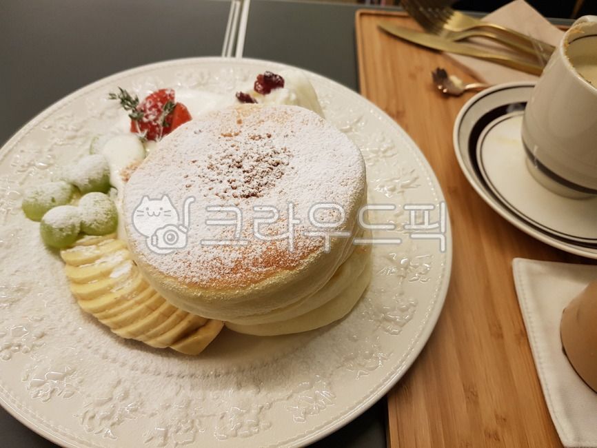 tea,souffl,coffee,fruit pancakes,pancakes,food,souffl cake