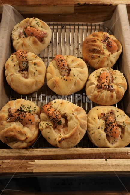 먹거리,군것질,간식,음식,만두,빵,판매,진열,음식,식재료,요리,food,cook,meal,dishes,food reserves,빵,bread