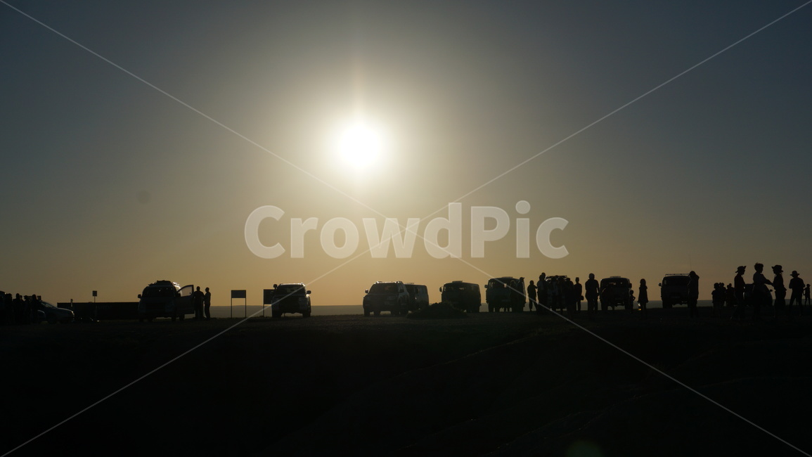 몽골,mongolia,역광,일몰,sunset,사람들,대중,군중,other people,crowd,인물실루엣,사람실루엣,character silhouette,human silhouette,교통,교통수단,traffic,transportation,nature,자연,outdoors,옥외,person,사람,human,인간
