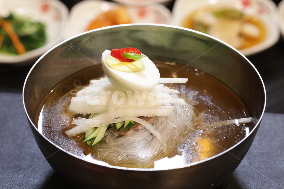 물냉면,냉면,계란,배,오이,meal,식사,dish,요리,food,음식,bowl,사발,음식,식재료,요리,food,cook,meal,dishes,food reserves,한식,한국음식,한국요리,korean food,korean dishes,korean meal,korean cook