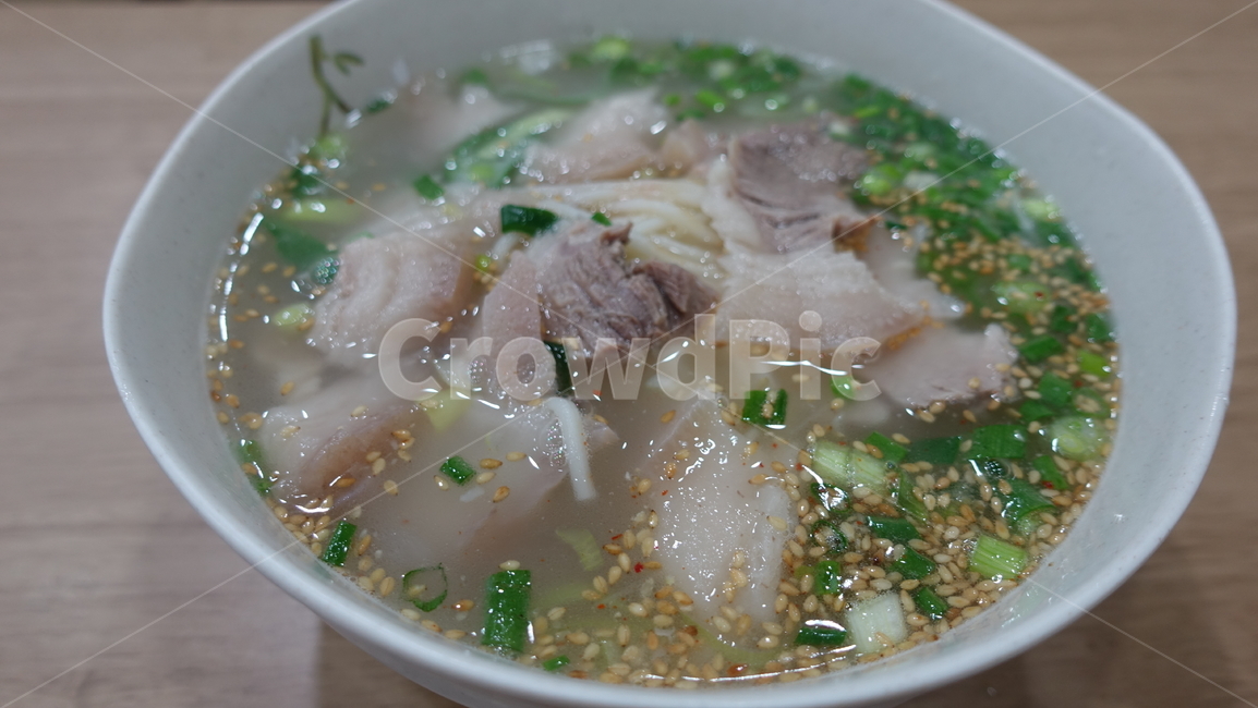 음식,dish,food,meal,고기국수,국수,noodle,제주음식,bowl,사발