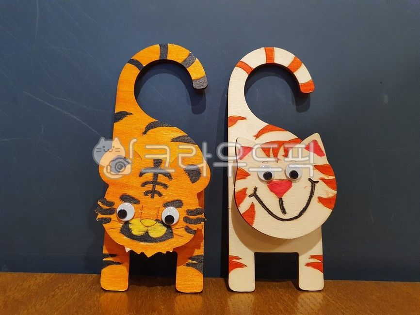 interior props,prop,wood,Childrens props