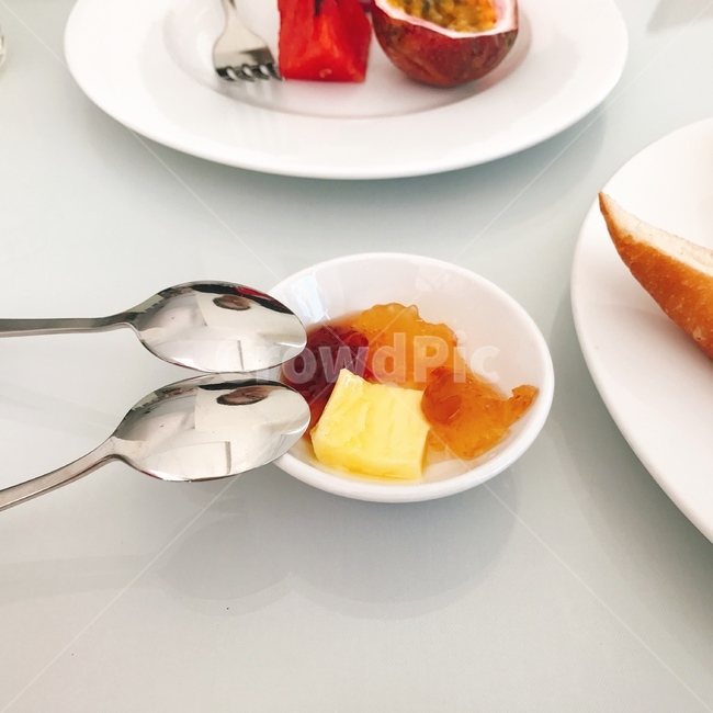 조식,스푼,버터,쨈,breakfast,spoon,butter,jam