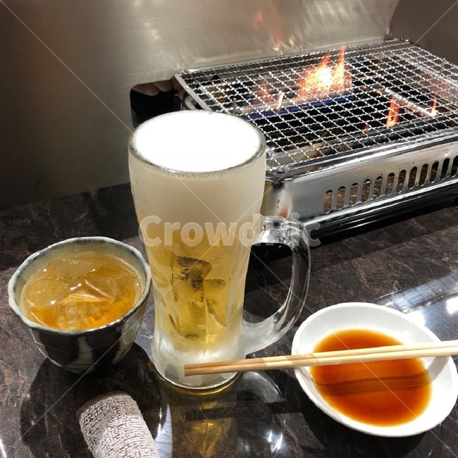 화로구이,불판,맥주,매실주,젓가락,석쇠,붉은,빨강,fire,red,hotplate,characol,숯불구이,음식,요리,food,cook,meal,dishes,간장,화로,열기,파이어,불꽃,불,굽다,구워먹다,뜨거운,시원한,얼음,고깃집,조심,beer,생맥주