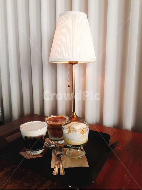 카페,아인슈페너,음식,커피,바나나푸딩,푸딩,커피,카페,coffee,cafe