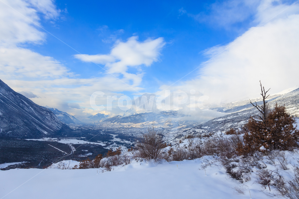 알프스산맥,스위스,겨울,눈,숲,구름,나무,겨울,계절,winter,season,자연,풍경,nature,landscape,해외,외국,세계,foreign,oversea,world,세계자연풍경,해외자연풍경,외국자연풍경,world nature landscape,outdoors,옥외,mountain,산,mountain range,산맥,ice,빙