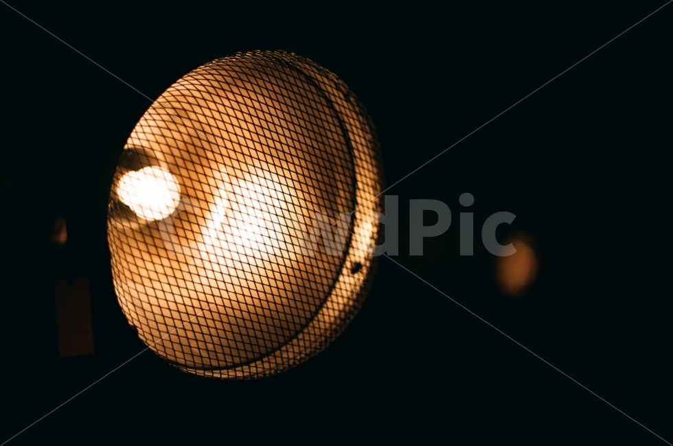 필름카메라,조명,인테리어,빛,감성,lighting,따뜻함,monotone,모노톤,pilm,bulb,감성,sensible,feeling,인테리어,실내디자인,interior design