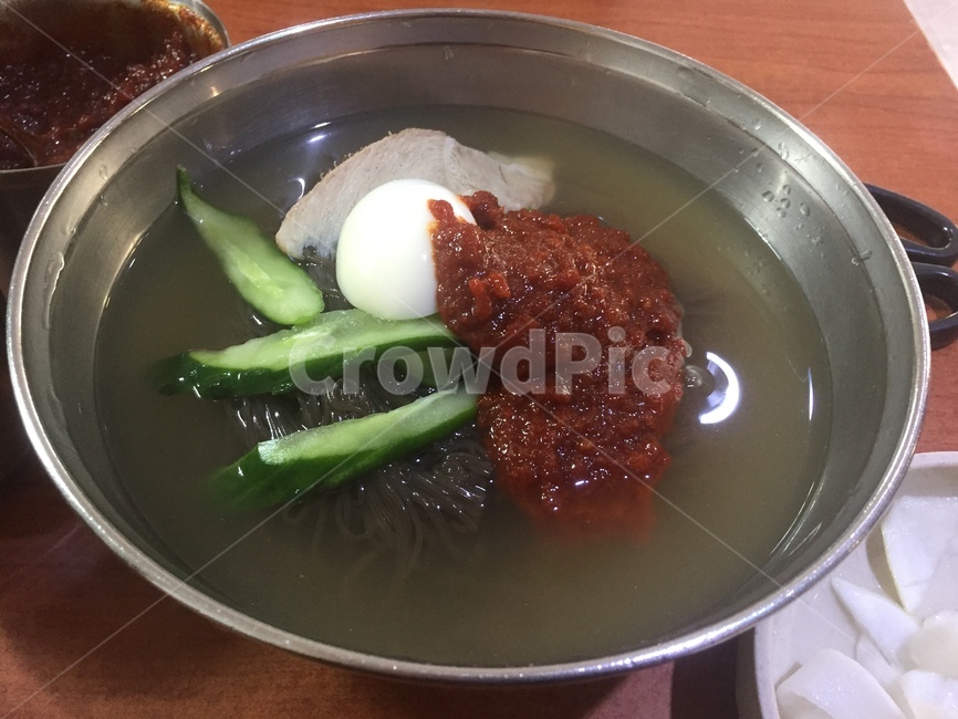 냉면,매운냉면,함흥냉면,해주냉면,여름음식
