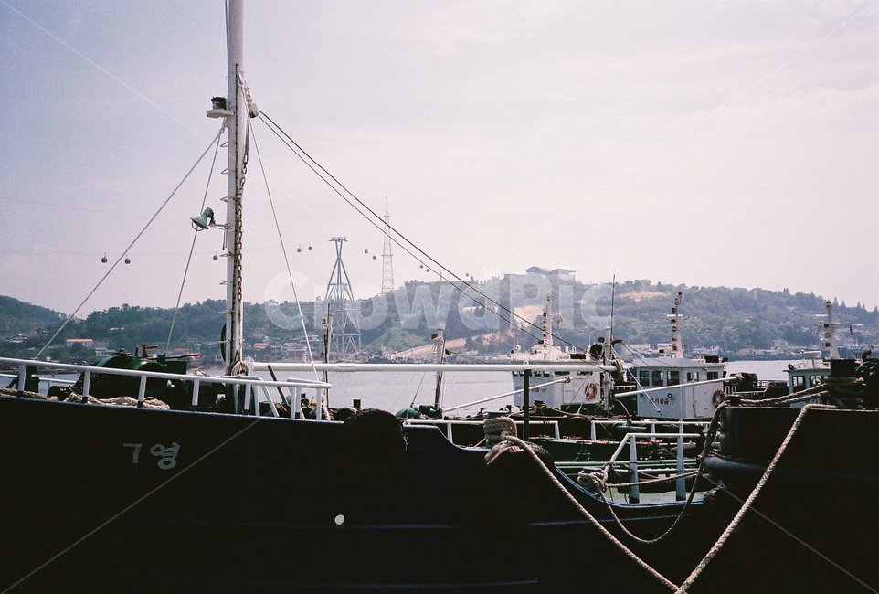 필름,필름사진,film,바다,sea,배,boat,자연,nature,섬,island,항구,port