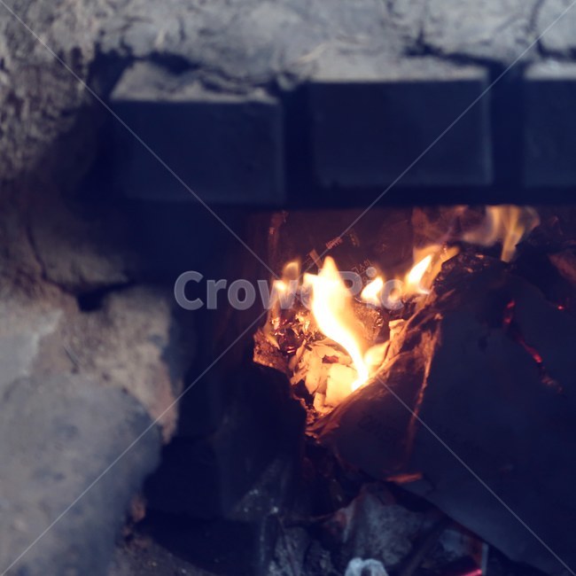 fire,red,black,불,뜨거운,빨간,붉은,검정,검은,아궁이
