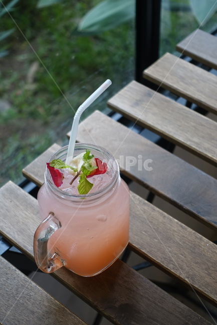 alcohol,알코올,마실것,cocktail,칵테일,drink,음주,에이드,과일주스,과일에이드,자몽주스,자몽에이드,jar,유리컵,beverage,유리잔,카페,cafe,grapefruitsade,grapefruitjuice,음료수,drink,beverage