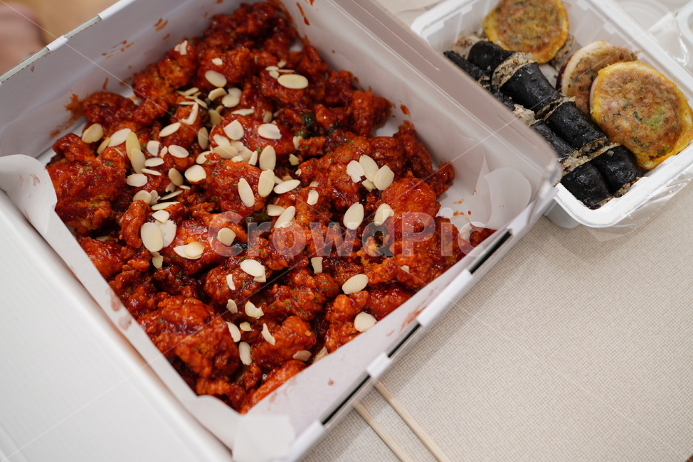 닭강정,간식,먹거리,안주,음식,육식,육류,닭,고기,푸드,food,음식,식재료,요리,food,cook,meal,dishes,food reserves
