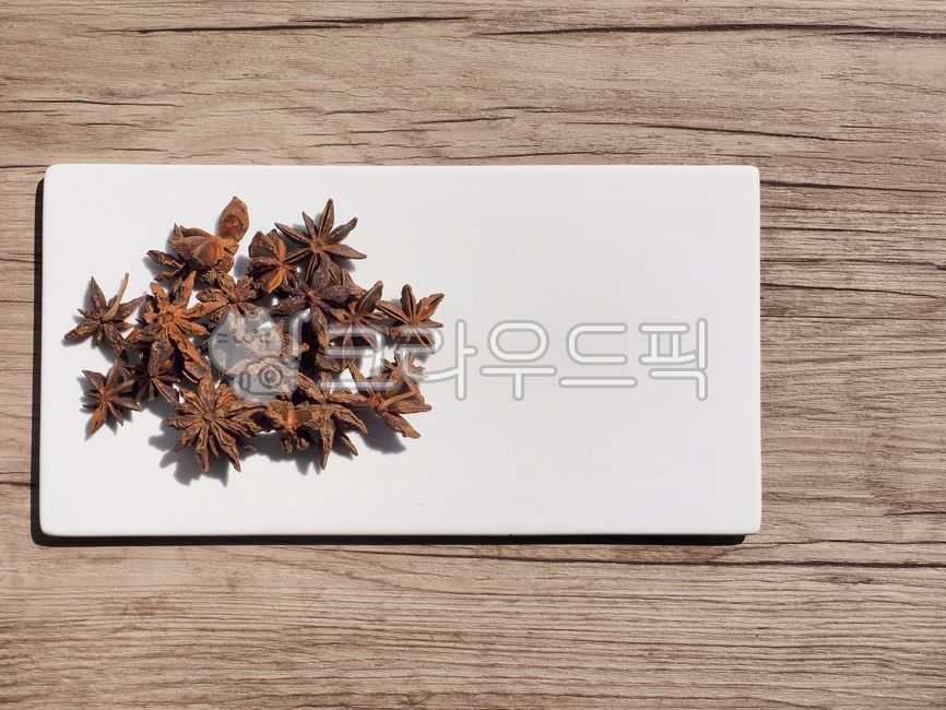 스타아니스홀,향신료,팔각,팔각향,별모양,아니스,인도음식,향기,음식,유기농,요리,요리재료,갈색,중국음식,아시아음식,건조식품,식물,향료,staranisehall,spice,octagon,octagonal,starshape,anise,indianfood,scent,food,organic,cooking,cookingingredients,brown,chinesefood,asianfood,dryfood,plant,spices