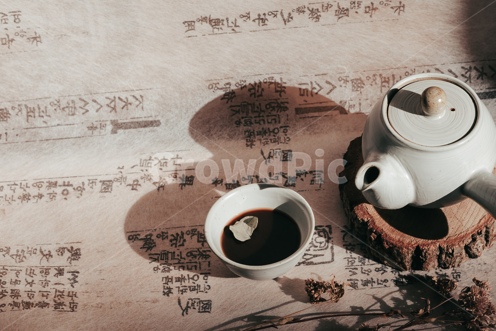 ceramic,tea set,teacup,oriental medicine,tea ceremony set,traditionaltea,traditional teaware,healthtea,health juice,bowl,traditional teacup,orientaltea,tea,koreatea,beverage,teasets,antique,tradition,tea ceremony,Korean tea,traditional method,old,oriental