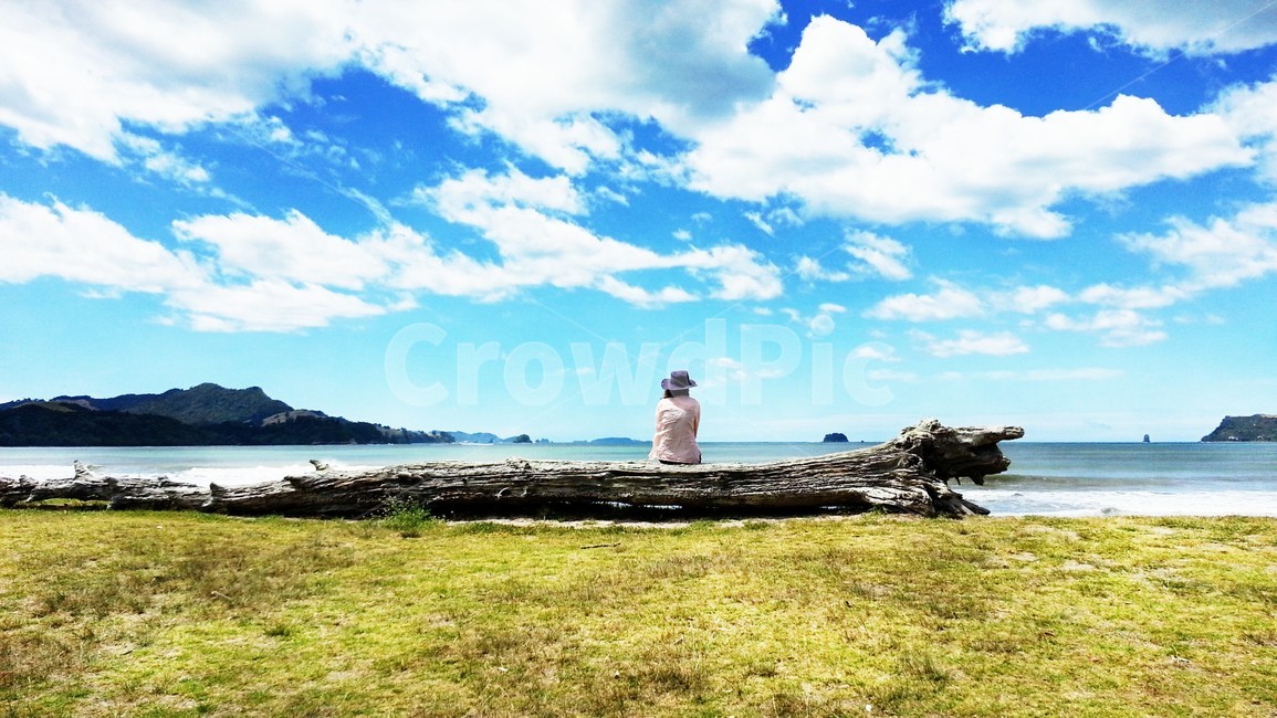 바다,구름,해변,평화로움,힐링,sea,beach,cloud,healing,peaceful,사람,인물,인간,human,person,여성,여자,woman,female,lady,여행,휴가,traveling,vacation,trip