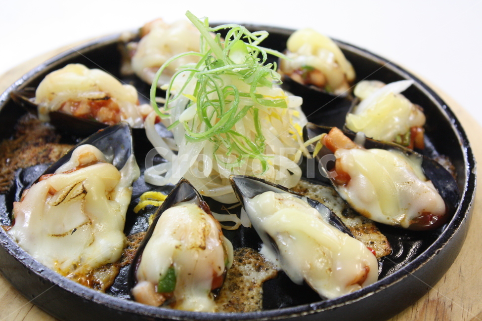 퓨전요리,철판치즈홍합,치즈,홍합,철판요리,음식,식재료,요리,food,cook,meal,dishes,food reserves,한식,한국음식,한국요리,korean food,korean dishes,korean meal,korean cook