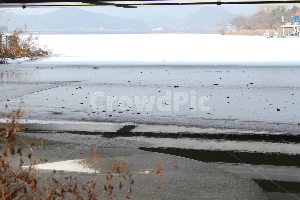 호수,자연,풍경,경치,겨울,겨울호수,겨울풍경,겨울,계절,winter,season,자연,풍경,nature,landscape