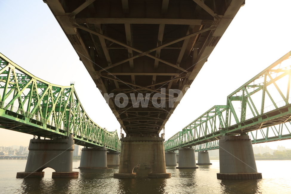 철로,다리,한강철교,한강,철교,건축물,건물외관,exterior,building,structure,architecture,construction