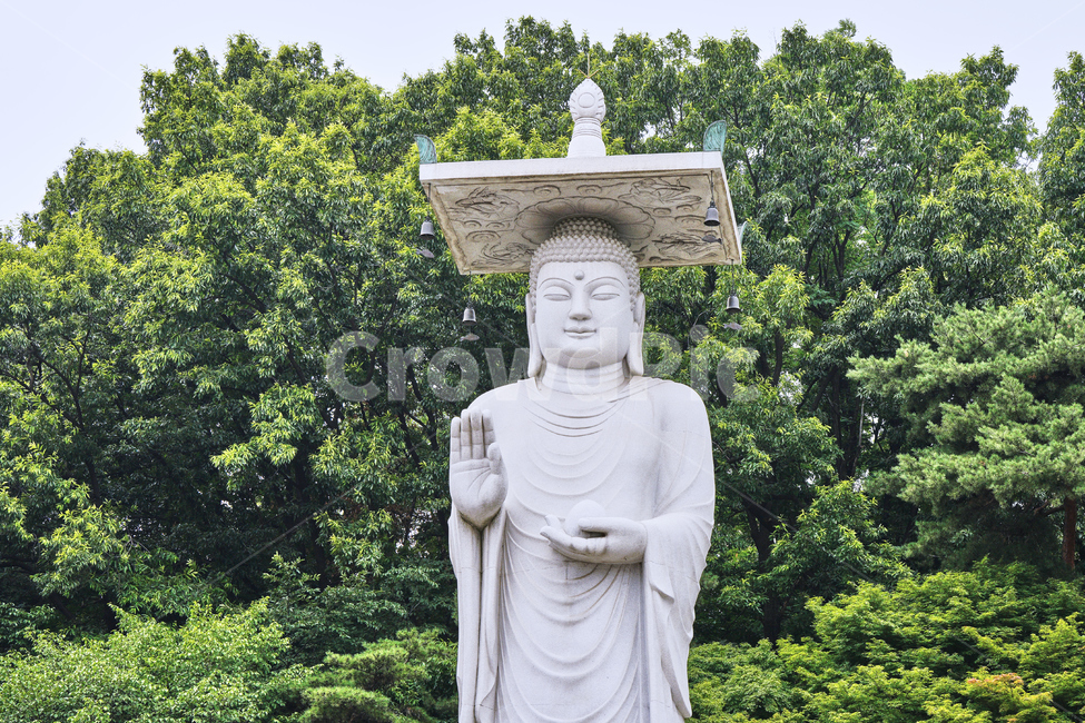 불교,사찰,절,기와,한국전통,부처,미륵,조형물,경건,봉은사,한국전통,한국문화,korean traditional,korean culture,종교,신앙,religion,belief,faith